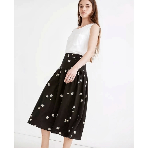 NEW Madewell‎ | Daisy Print Flare Skirt, size 10 - Picture 3 of 10